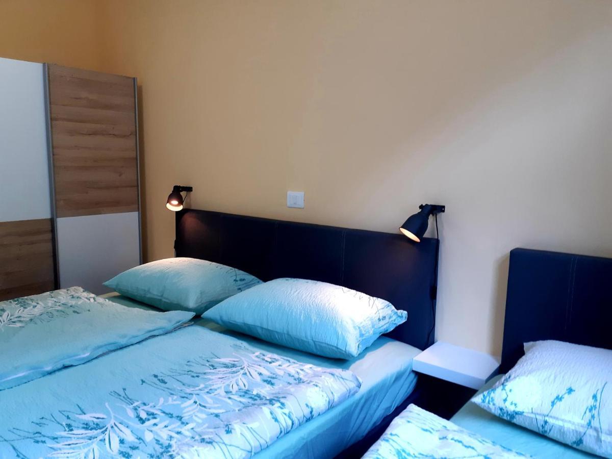 Socaland Apartmaji מראה חיצוני תמונה